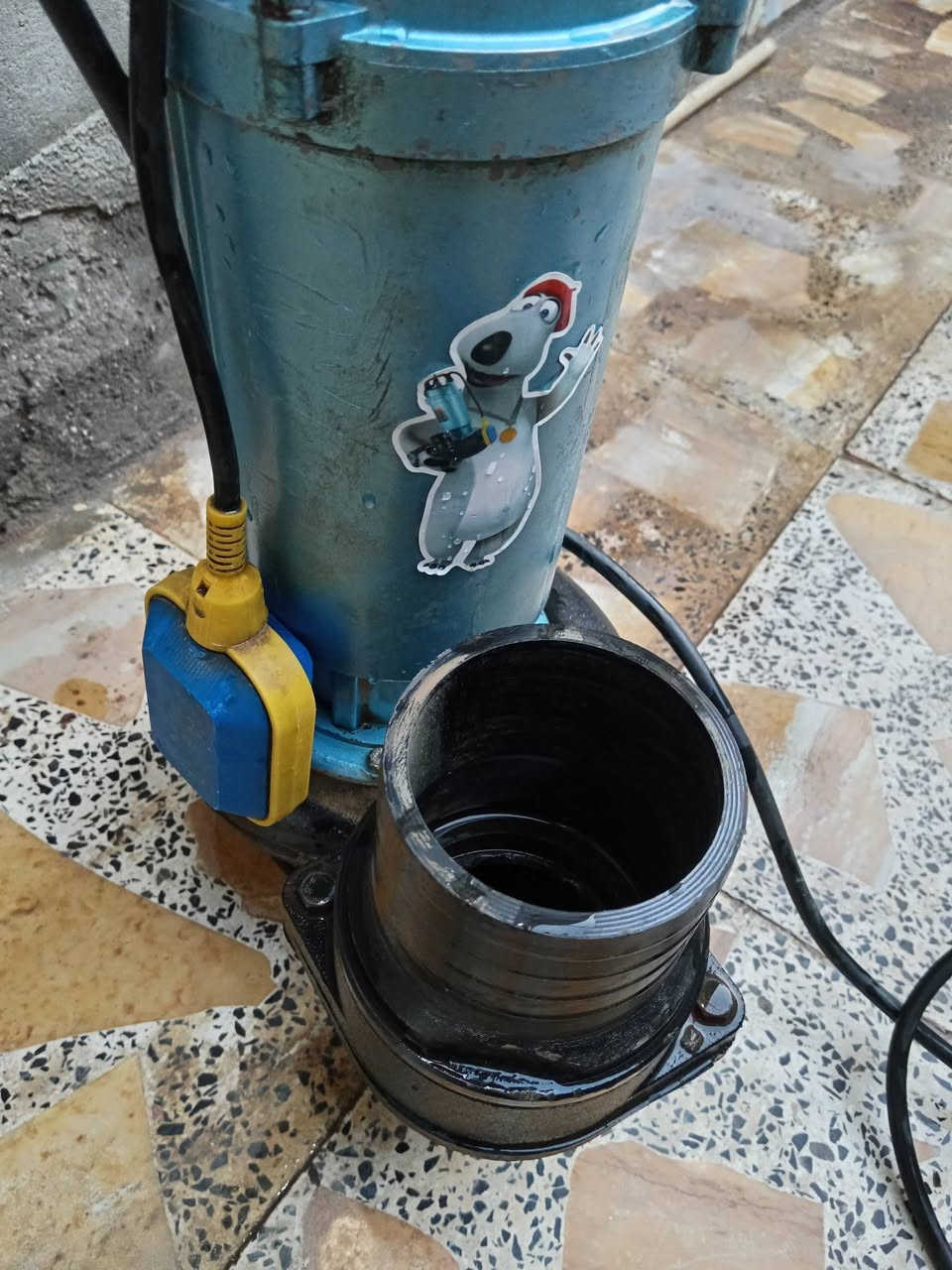 سلام عليكم ماطور قطاس ٤نج نظيف مستعمل ٤اشهر وهوز ٧متر


**إذا كنت صاحب هذا الإعلان وتريد حذفه لأي سبب، رجاءا أرسل رسالة إلى الدعم الفني**