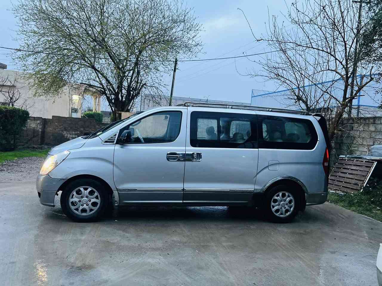 السلام عليكم ستاركس 2009 رقم كركوك سنويه لل٢٨ كير محرك اكسن شرط تبريد تدفئه سياره جاهزه وبدون ضرر بيها شي بسيط بارد السعر 120 وبيها مجال ***********
