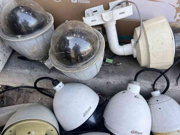 كاميرات PTZ جديد و مستخدم سعر القطعه 50 الف  العدد 15. بيهن ip  و انلوك واتساب ***********
