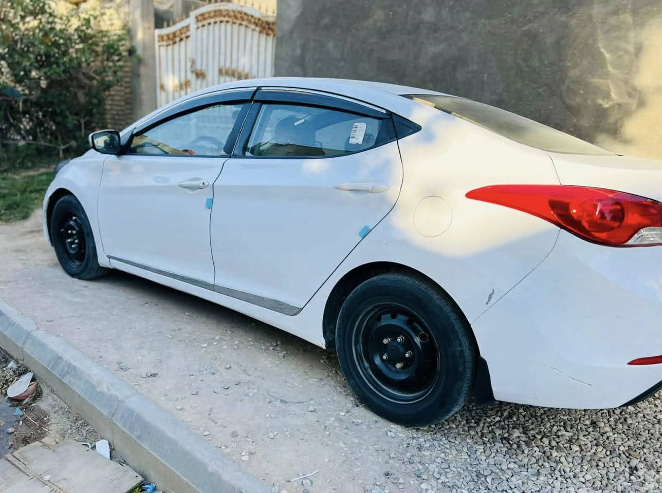 النترا 2014خليجي سونار موجود بالمنشور محرك دوش 1600 سياره جديده وجاهزة مابيها نقص السعر115  
‏‪***********‬‏
