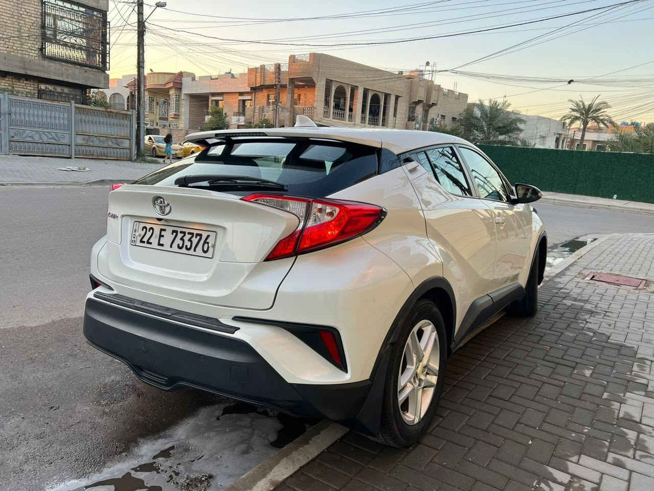 تويوتا CHR
موديل 2020
 ماشية 32 كم حقيقي وارد امريكي
محرك 2000 دوش المرغوب
تحكمات ستيرن
ثلاث انظمة قيادة
هاند بريك دكمة
مانع تصادم 
سيارة نظيفة متحتاج تصرف دينار عليها
 تخم تاير جديد 
باتري جديد 
صدر جديد
تدفئة تبريد ممتاز
رقم اربيل هزة جديدة
تريد وكالة تريد تحويل
السعر  جوة السوك 138 ورقة 
مكاني بغداد الدورة 
واتساب ***********
