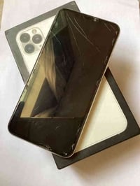 آيفون ١١ برو ماكس • ٢٥٦ • ابيض