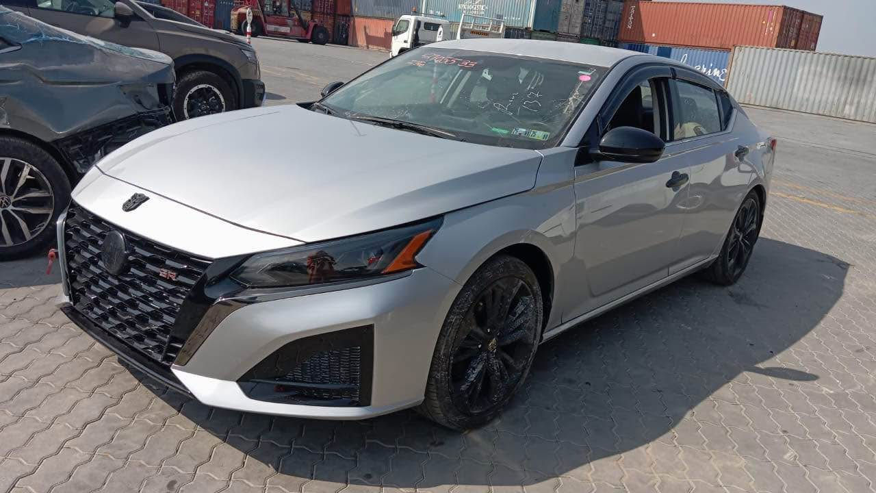 كاتي يترقم شمالي مكان السيارة معارض كركوك ضرر جامرلغ سايق صبغ وربع بونيد تعديل وصبغ ربع ماشي 17 الف موديل 2024 جاهز شرط ترقيم بدون دواخل شرط للإتصال *********** كركوك, العراق
