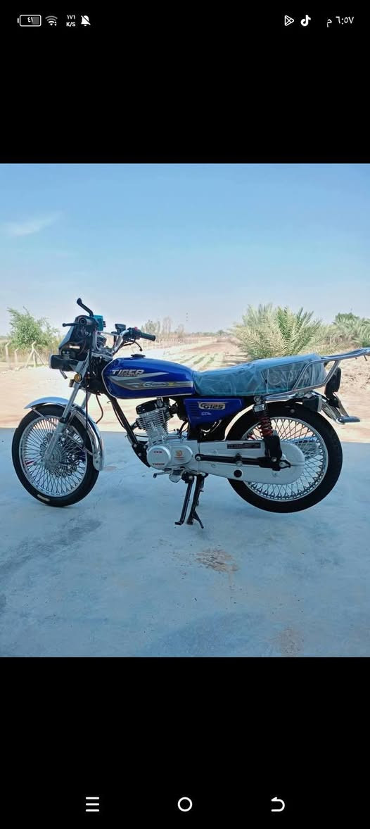 سلام عليكم شباب دراجه للبيع كفاله عامه دراجه نضيفه مكاني حله يم شريفه السعر 650 وبيه مجال لطيبين لاتنطي سعر بكيفك خابرني اوراسلني وتامر أمر ***********
