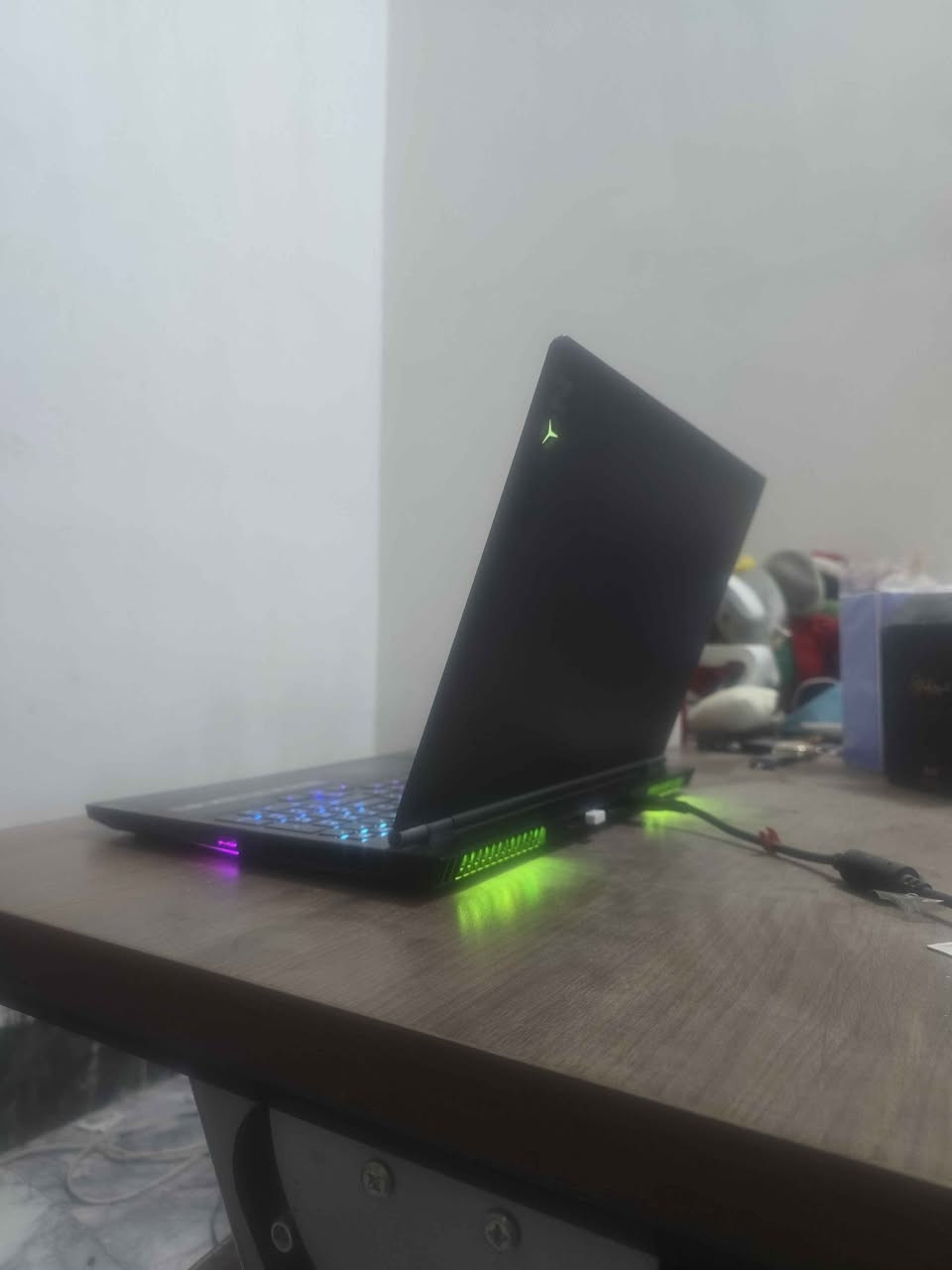 Intel Core i7 i7-10875H 2,3GHz 15.6" 1920x1080 IPS 60Hz 1000GB SSD M.2 16GB DDR4-SDRAM Windows 10 Home NVIDIA GeForce 2070 6GB GDDR6 الرمادي, الأنبار


**إذا كنت صاحب هذا الإعلان وتريد حذفه لأي سبب، رجاءا أرسل رسالة إلى الدعم الفني**