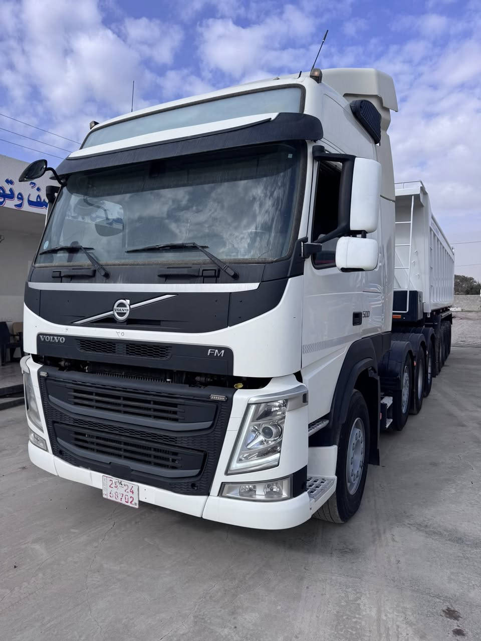 للبيع فالفو موديل 2016

گير اوتوماتيك 

حجم محرك// 500

سياره كاتي ممرقم

بودي عبدالله جوهر صفر
موديل // 2026

ذرعة البودي // 31 متر

موجود في كركوك في معرض توانا حاجي عدنان وابو يوسف 

عنوان كركوك شارع مطار مقابل جسر حزيران 

للاستفسار 

***********
