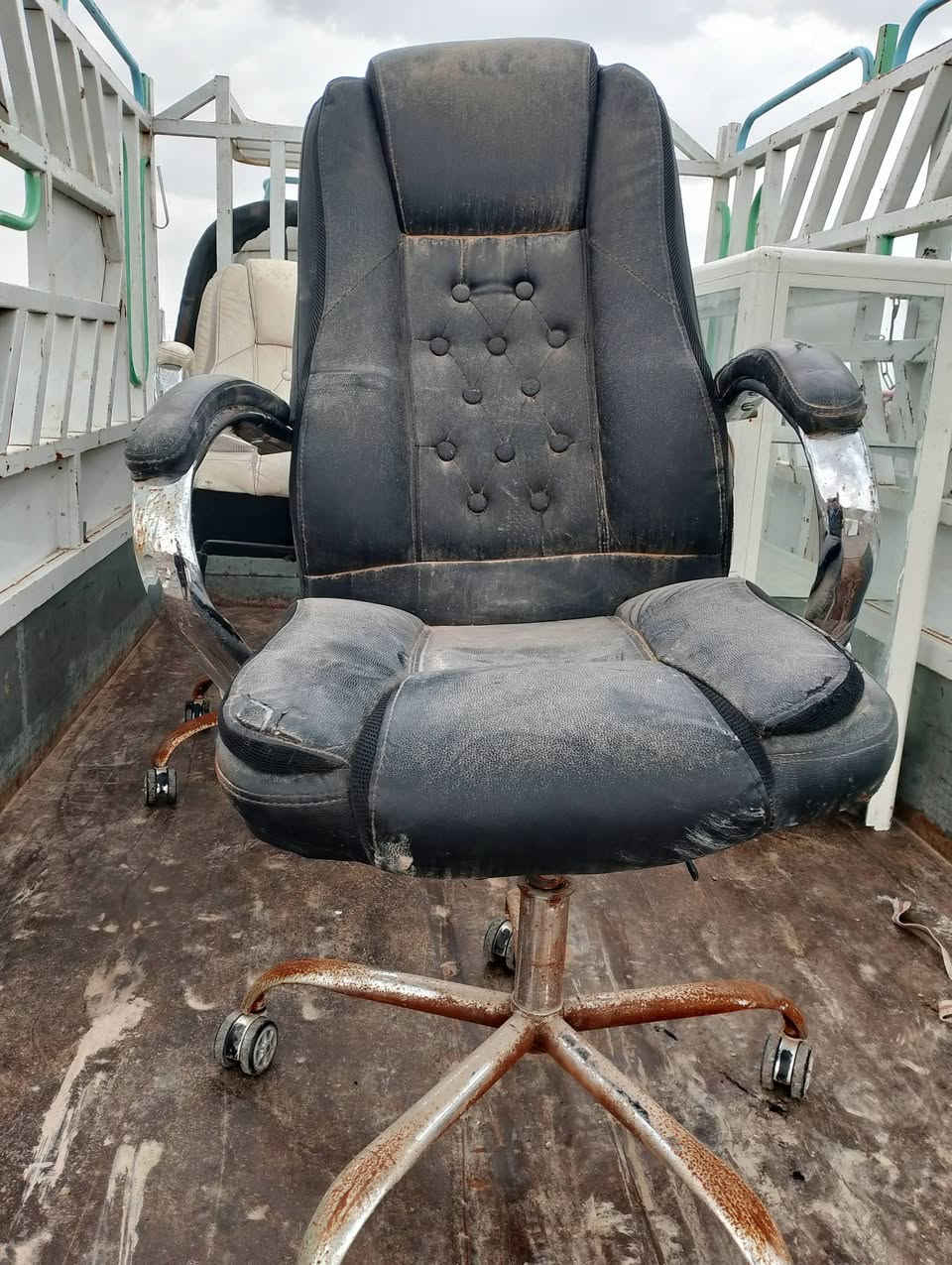 كل ماهوه جديدة تجدونهو في اسواق التساهل العنوان جنوب الموصل قرية تل واعي مقابيل المدرسه القديمه الابتدئيه للبنات 
كافه القراض اسواق التساهل جميع الملابس الباله والقراض الباله


**إذا كنت صاحب هذا الإعلان وتريد حذفه لأي سبب، رجاءا أرسل رسالة إلى الدعم الفني**