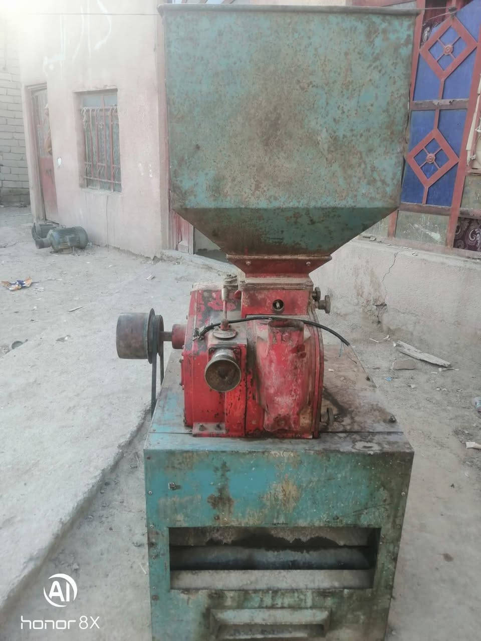 مكينة طحن شرط الشغل
جاروشه يابانيه شرط الشغل
العنوان البصره
***********
