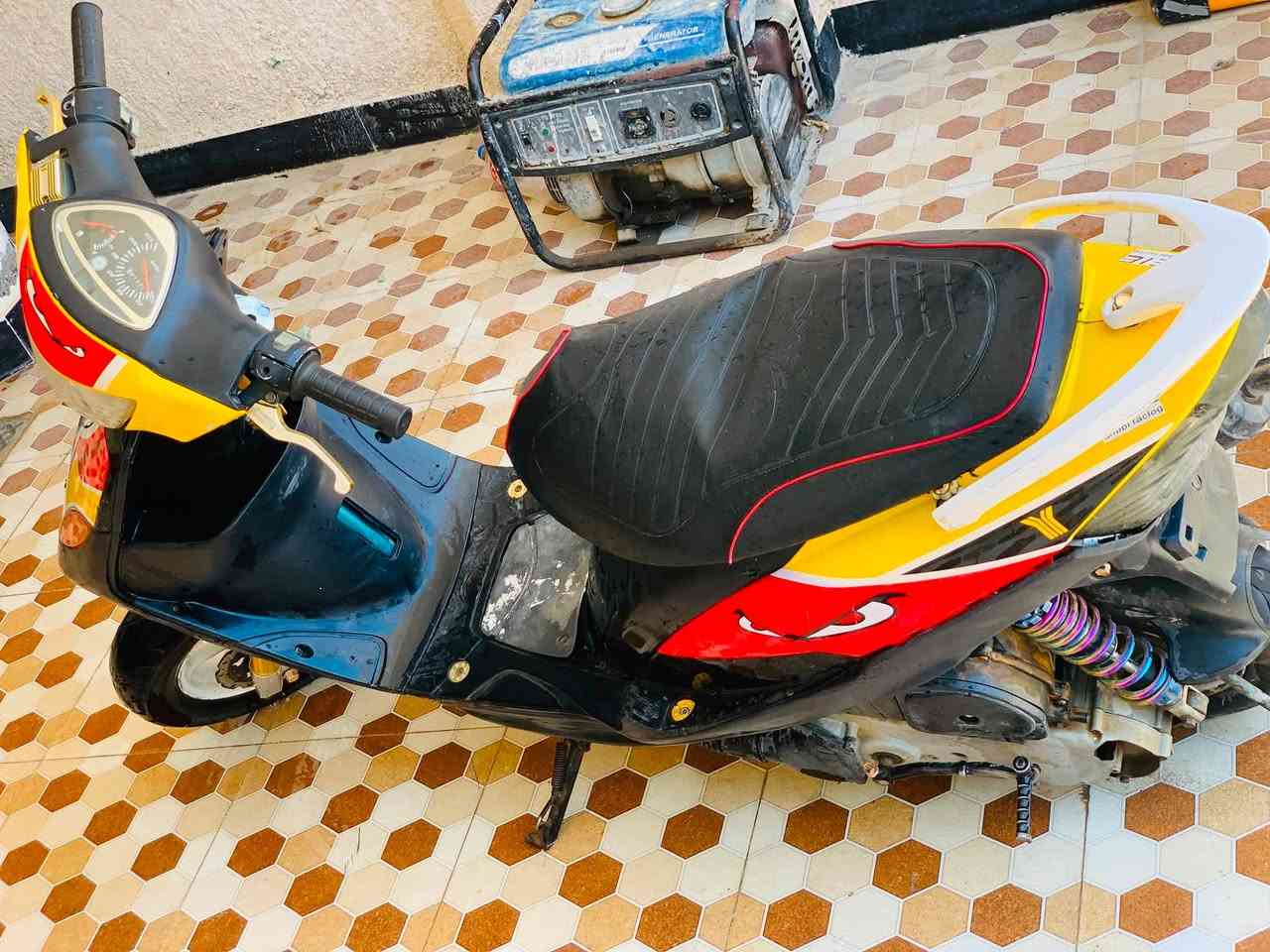 دراجه ماكس عدله
مكينه خير من اللّٰه هندر سلف كله شغال تزويد خارجي و كفرات يخبلن
المكان بعقوبه تقاطع الساده 
سعر 350 بيه مجال 
للتواصل خاص اول على هاذا الرقم  ***********
