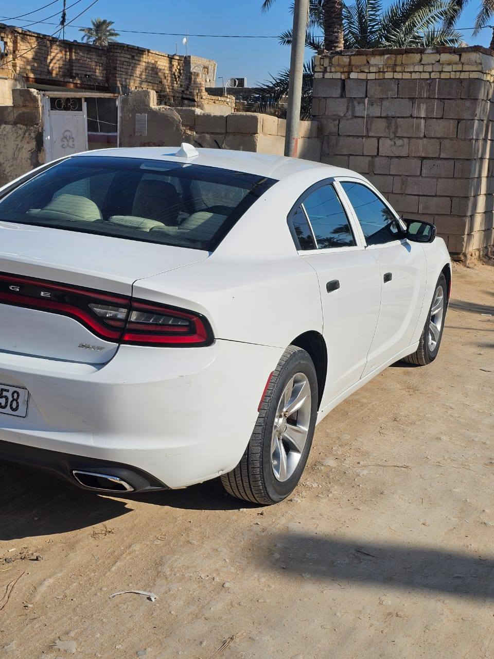 جارجر sxt موديل 2017
جارجر 2017 لون ابيض 

محرك 6 سلندر تو ويل 

موصفات sxt 

بدون ارباك تبديل قطعه واحده باب بدون ودواخل

شاشه وكاميره 

تحكم ستيرن جهتين 

مكان سياره سماوه

للاستفسار الاتصال

***********
