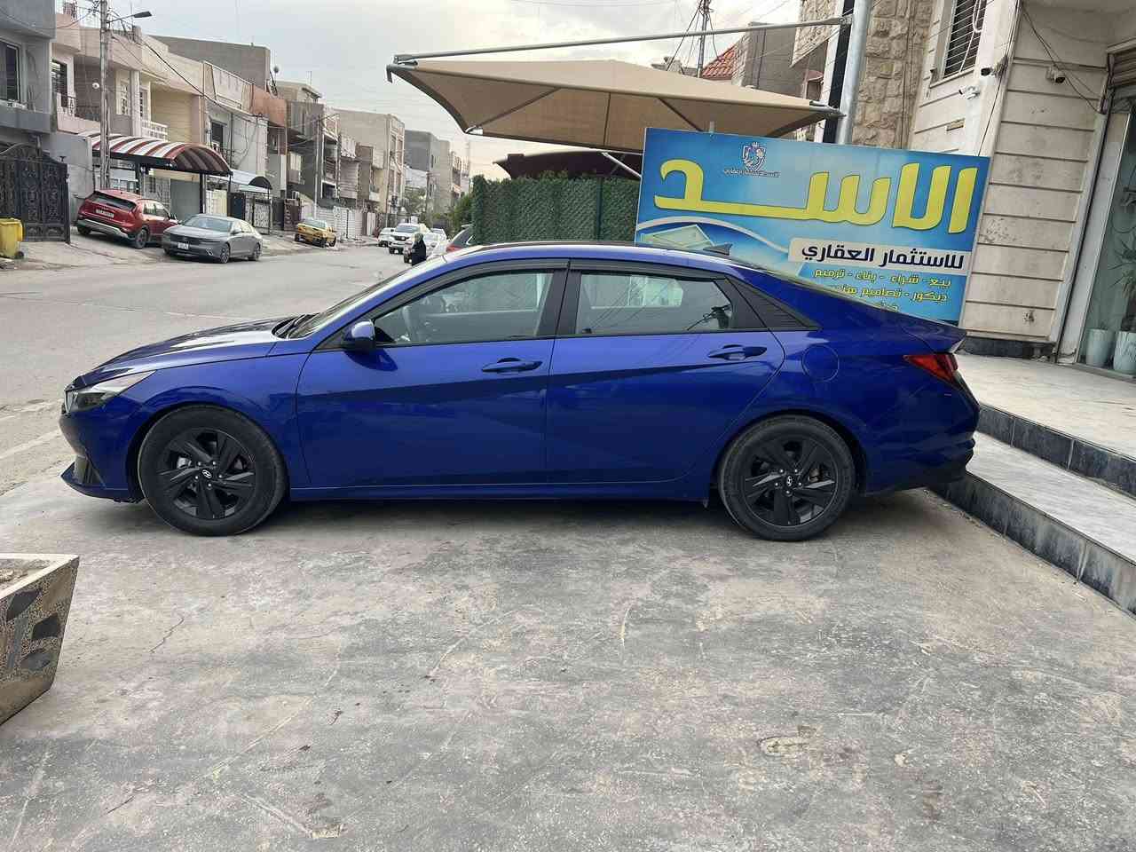 السلام عليكم لنترا أمريكية موديل 2021
حادث خلفي وهنا صارت طخات بارد
3 انضمة قياده
تشغيل عن بعد
توقف ذاتي 
قياده ذاتيه 
تحديد مسار
نقطه عمياء
رادار
مانع انزلاق 
كار بلي 
مكينه 2000
السعر 142 وبيهه مجال 
مكاني حي الجامعه ***********
