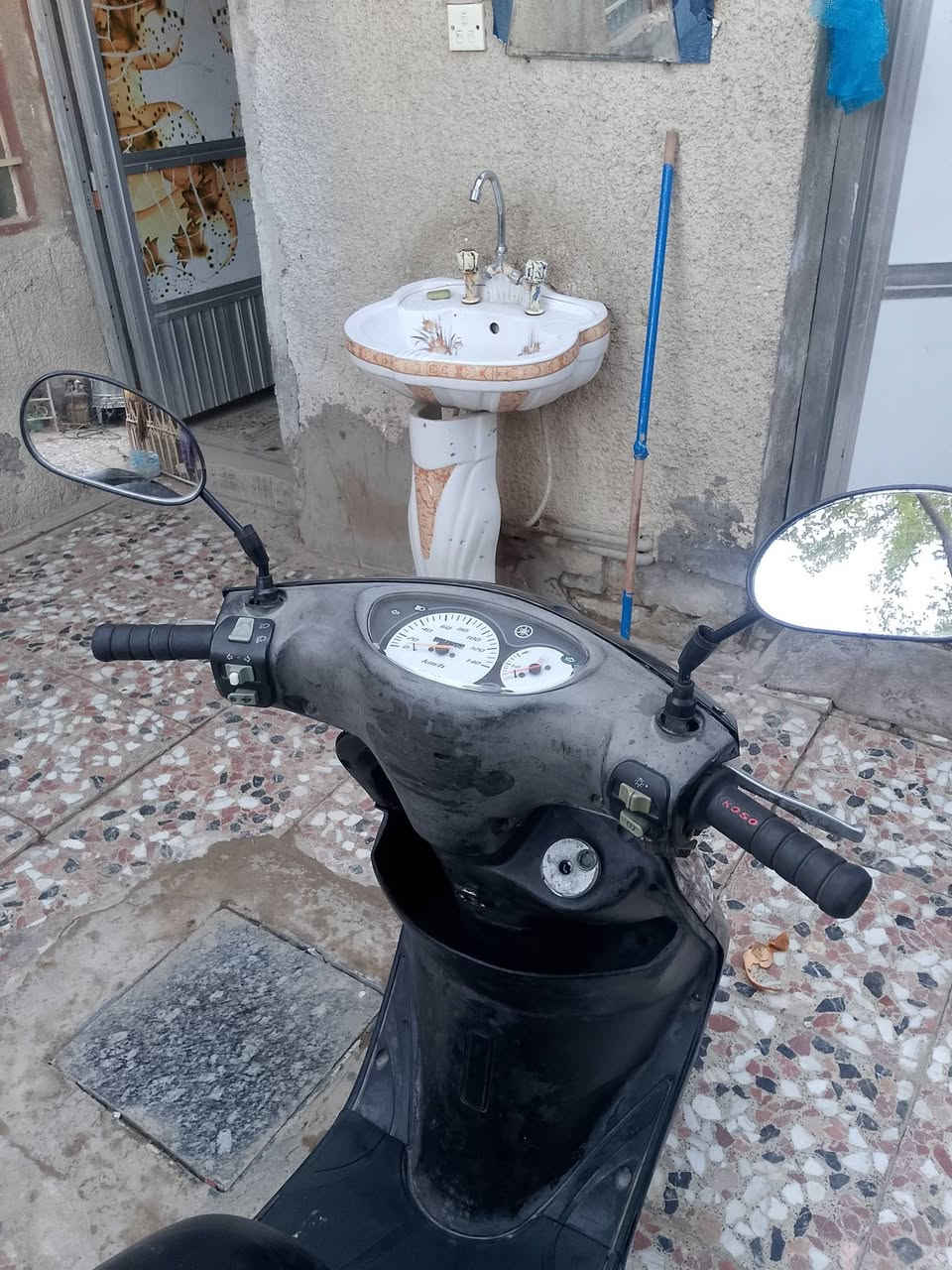 السلام عليكم دراجة بريز السعر 450 المكان الحبيبية الرقم ***********
