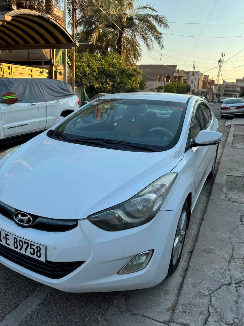 النترا ٢٠١٣ خليجي 1,600 دوش
ماشيه 145 
السياره مابيها نقص كامله تبريد منضومة جديده كير بلادي ممفتوح مكينه ( مفتوحه لا تبخير لا تنقيص) 
السياره مابيها قطرة صبغ 
بيها حالوب موضح بالصور وبالسونار
السعر ١٠٣ وبيها مجال مكان السياره بغداد الدوره سنويه بأسمي تحويل ثاني يوم
***********

