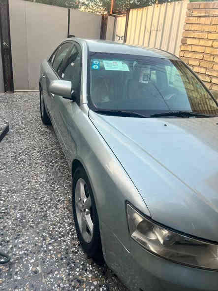هونداي موديل 2007 وارد كندي حادث صفحه بابين مبدلات وجاملغ خلفي معمر وتكمه وصبغ عام السعر 78 بيها مجال بسيط 
***********
بغداد الشعب
