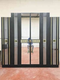 5قطع ابواب هيدروليك اخت الجديده خشب تركي اصلي واصله شد ونقل داخل بغداد...