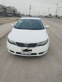 سيراتو موديل١٢ فول مواصفات فتحة تحكم ستيرت شفتات اشاير مري بلوتوث حساس...