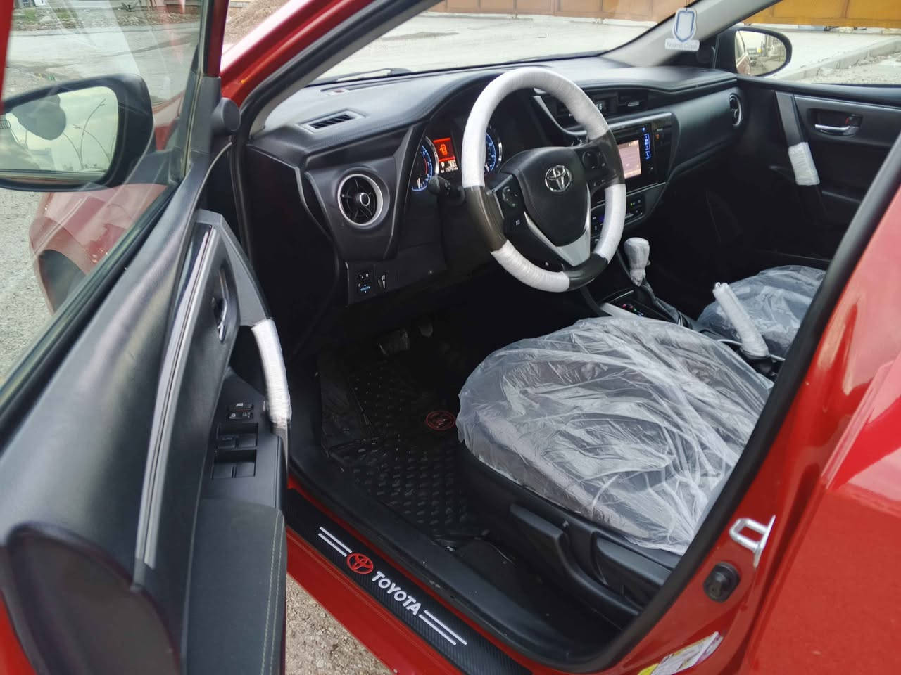 تويتا كورلا وارد كندي LEمرغوب 2017 محرك 18 مامفتوح شرط كير رادار حجر بجم كبس شرط ايرباك ماطاك ضرر جاملخ واحد خلفي بدون دواخل بدون بارد رقم سنويه شنكه جديد 2029 ماشي136)(***********)(***********) كركوك ازادي سعر مناسب ايدا شراي خابر كركوك, العراق
