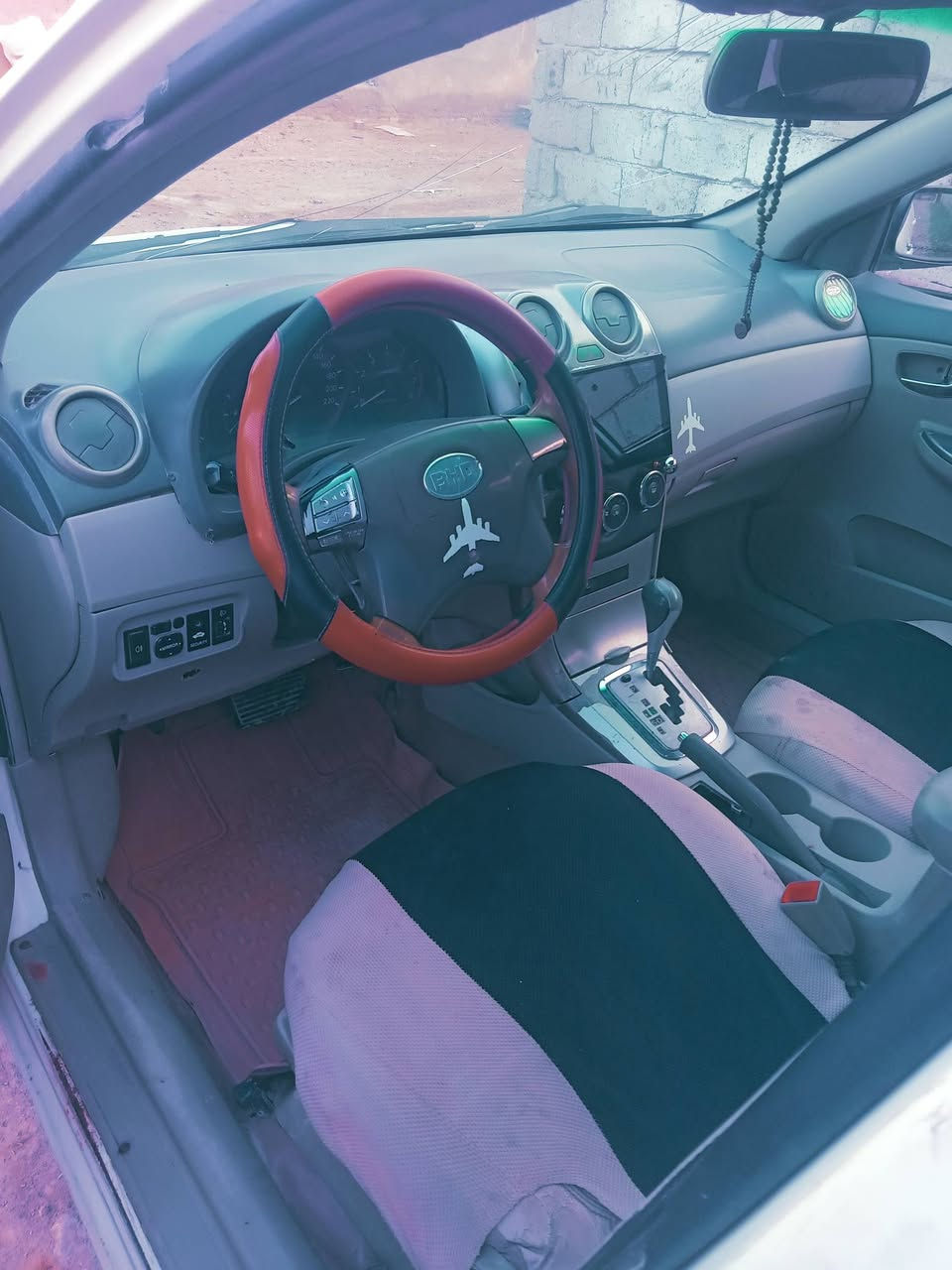 للبيع موديل ١٣ بسمي مكينه وكير ياباني المكينه بيهه بخار سنويه ل ٢٧ تبريد شغال سعر ٤٠ وبيهه مجال تخم تاير جديد باتري جديد غرامه مصفره شرط تحويل مكاني ديوانية ***********
