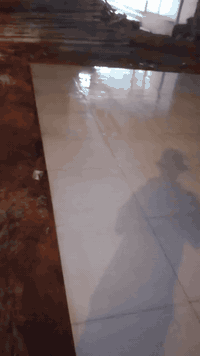 خلفه سيراميك ، بورسلين ، الواح متفرغ حالياً
اشتغل باليوميه وعلى المتر حسب الاتفاق
***********
