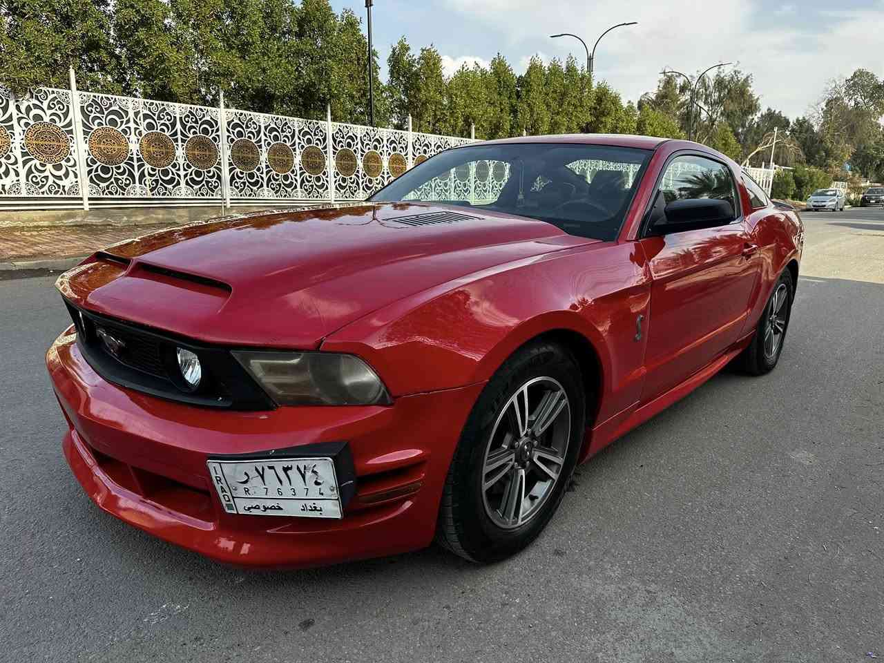 ***********
موستنك 2012 بريميوم فول مواصفات السعر 87 ورقة رقم بغداد تحويل مباشر مشروع وطني محرك 6 حجم 3700 المرغوب  سياره  مكينة وكير تبريد تخم تاير كله جديد حادثها جاملغ السايق والبنيد مزود سيارة نضيفة جاهزة مكان السيارة الصليخ ال ٦٠٠ للاستفسار هذة رقمي ***********
