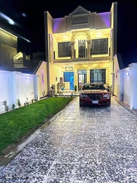 450 متر مع الاثاث  طابقين 4 نوم حديقه اماميه وخلفيه  كامل الخدمات سند ...