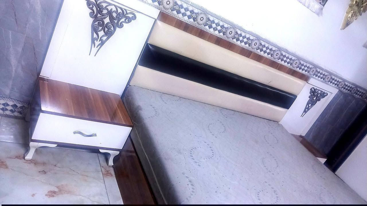 غرفة تركية 7قطع مال بيت نضافة فول مبيهة اي،ضرر 350بغداد ‎***********

