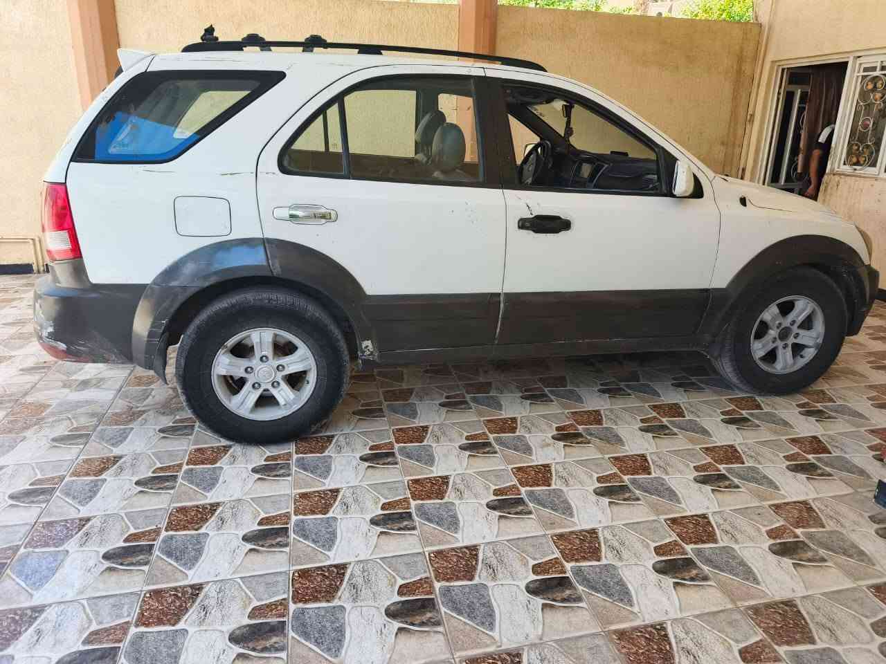 سورنتو 2006 خليجي رقم اربيل الدولي تحويل مباشر محرك 3500 بلادي سياره شغاله بس المحرك مو تمام كلش كير جيد صدر تخم تاير تبريد شغال غرفتها نضيفه  السعر 68 و بيها مجال للاستفسار الاتصال ***********
