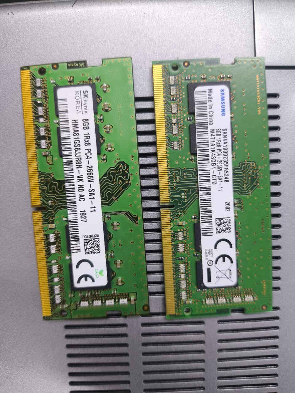 🚀 متوفر جميع أنواع رامات وهاردات اللابتوب 🚀
💻 كل اللي تحتاجه لجهازك موجود:
✔️ رامات DDR3 / DDR4 / DDR5
✔️ سعات مختلفة (4GB - 8GB - 16GB - 32GB)
✔️ هاردات SSD و NVMe سرعات عالية
✔️ هاردات HDD للمساحات الكبيرة
⚡ تسريع الجهاز بشكل ملحوظ
💯 قطع أصلية ومجربة
🔧 فحص قبل التسليم


**إذا كنت صاحب هذا الإعلان وتريد حذفه لأي سبب، رجاءا أرسل رسالة إلى الدعم الفني**