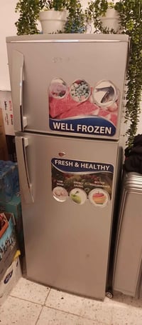 ١٠ قدم • كوري أصلي • ما بيها عطل