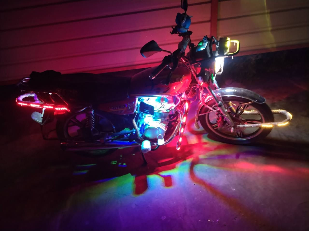 للبيع 2023 شرط كله شغال المحرك على وضع الشركه بعده مافيلس السعر 650 بيه مجال *********** المكان العلم
