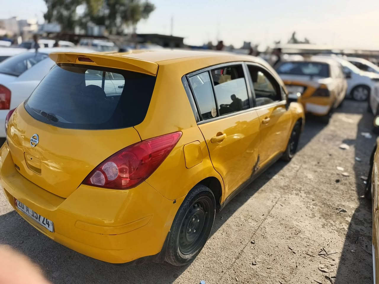 نيسان فيرسا موديل 2007 
ضرر بونيد جامرلغ 
رقم نكليزي مشروع طوني بسمي شرط تحويل هيئه نقابه مصفره 
دفتر بانزين بي 
منضومت غاز 
سعر 53مكاني كركوك
الاتصال *********** كركوك, العراق
