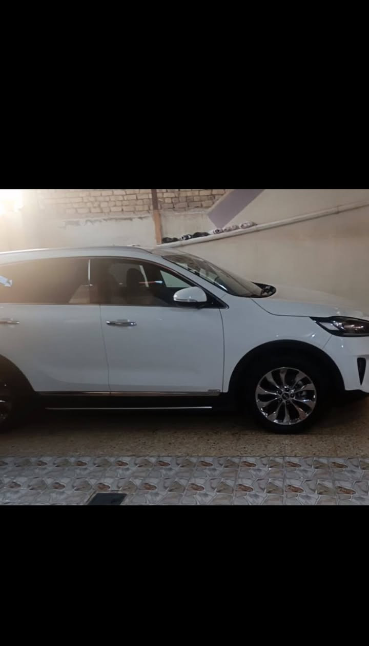 سيرنتو ٢٠١٩ ماشيه ٥٧ شبه زيرو كفاله عامه من شخط ورصعه كفاله 
‏‪***********‬‏ دوانيه ,
