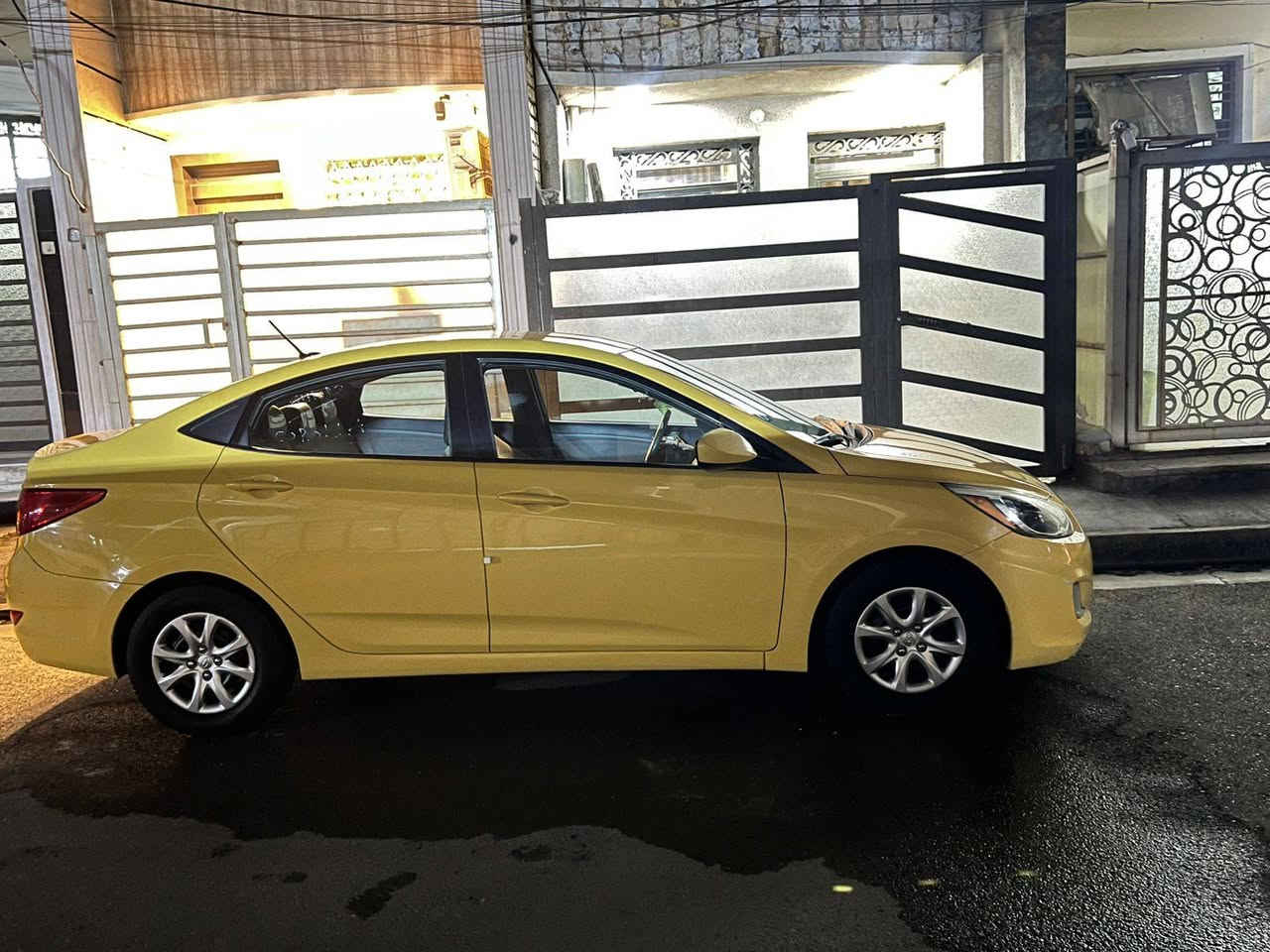 سلام عليكم هونداي اكسند وارد امريكا 2017 حادث جاملغ خلفي بدون دواخل  شرط كير مكينه حداديه مكفولات ماشيه 110كيلو متر سياره خير من الله سنويه باسمنه شراي يتصل مكان بغداد الدوره ***********
