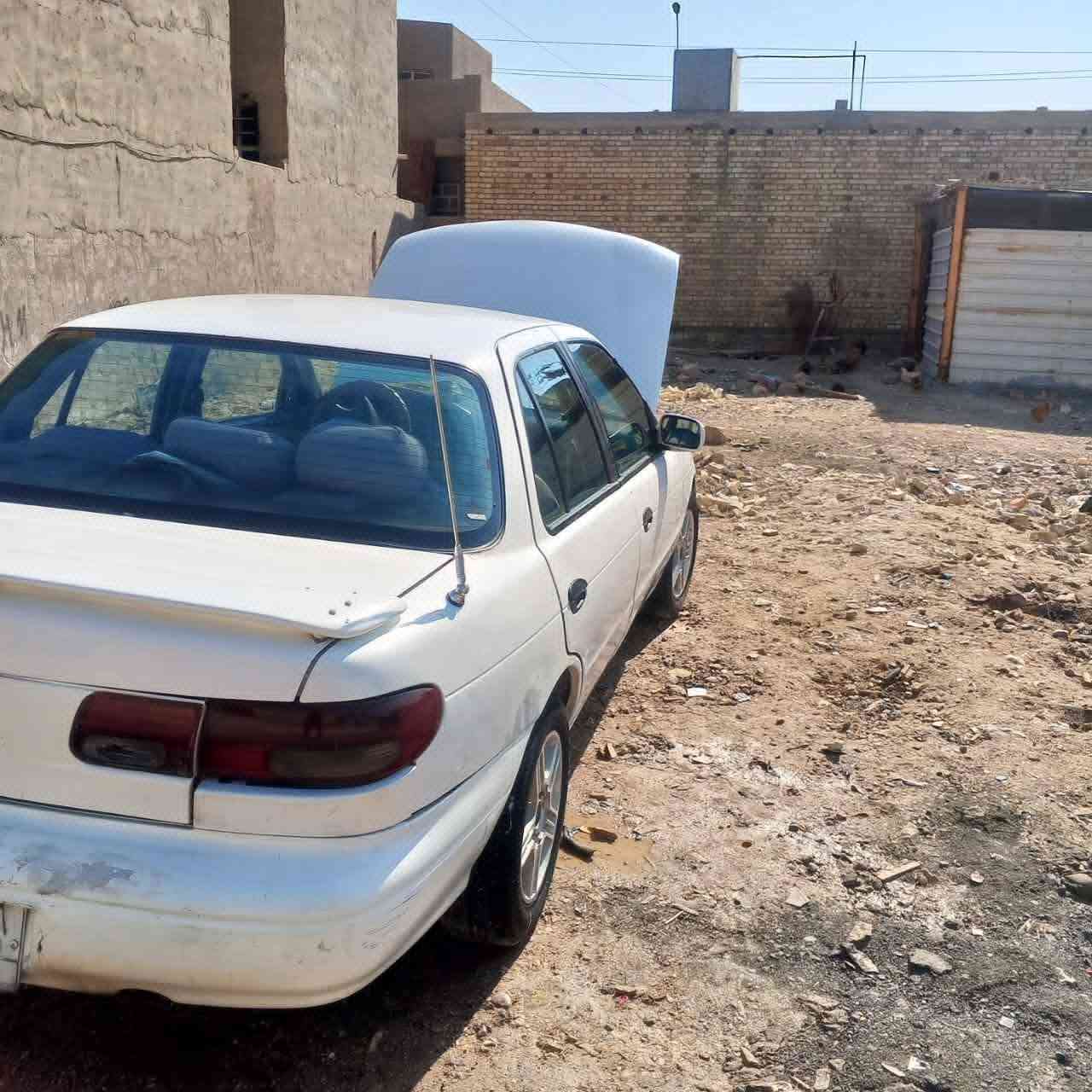 للبيع كيا سيفيا موديل1996رقم بغداد دولي بسمي سنويه لحد 2030 هزة جديدة رقم جديد صبغ حزام جماليه  الداخل و قمارة مكفولة تخم تاير جديد مكينه نص عمر بيهاتبخير جام كله شغال سيارة مابيهة اي نقص السعر 38وبيهة مجال جدن بسيط المكان الانبار الكرمة 
***********
