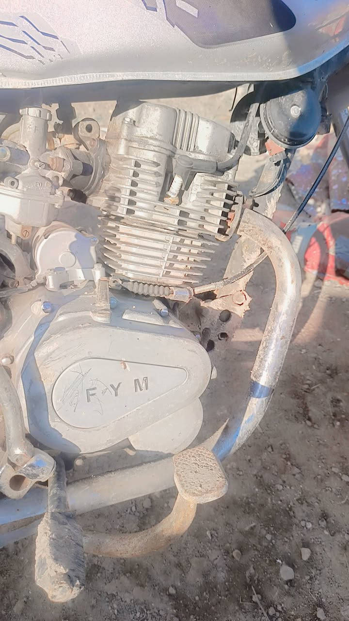 سلام عليكم دراجة للبيع ٥كير لاتنقيص ولاتبخير موديل 2010أوراق اصولي وهاذا رقمي مكاني بابل ***********سعر بلاش 275وبيها مجال
