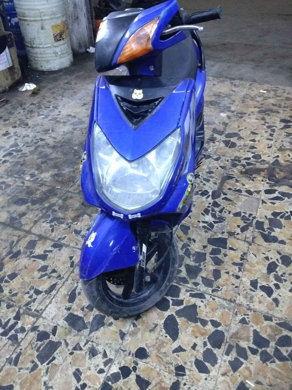 سلام عليكم سكنس فحل للبيع كلشي ما بيهه مكينه مفتوحه بس مره وحده كهربأيات كلشي ما بيهه السعر 500وبيهه مجال الرقم***********
