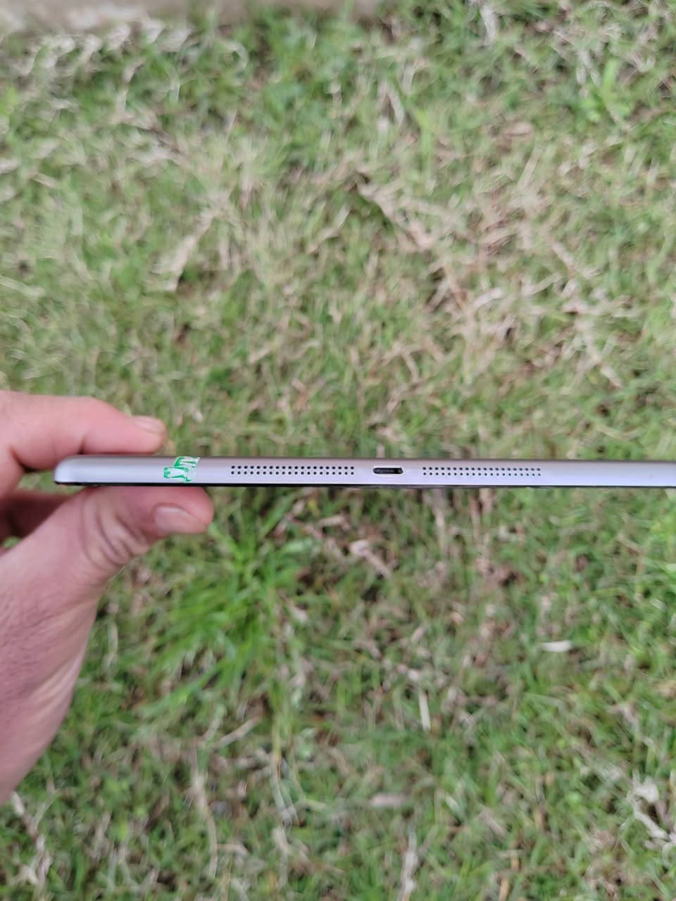 السلام عليكم ورحمة الله وبركاته 
ايباد ايفون 8 
ذاكرة 32
بطارية 91 قطارة بلشحن 
بوبجي 90 فريم 
الايباد فول لا تعليك ولا تكطيع مال مسلسلات والعاب 
السعر/ 170 مجال بسيط حك الجيه
عنواني موصل جانب الايسر 
للتواصل خاص او اتصل ***********
