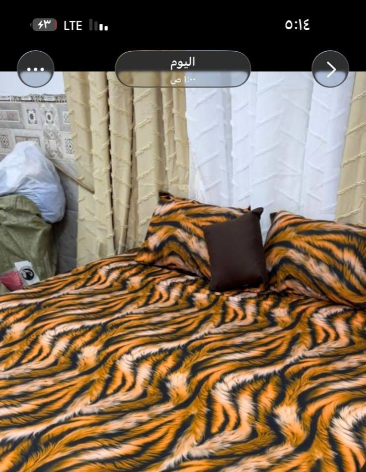 وصلتنا مجموعه جديده من الشراشف بالوان واشكال مختلفه قياساته ٢٢٠×١٨٠ و ٢ متر ونص ×٣ متر مع ٢ وجه مخده تابعونا بالبث المباشر على التيك توك صفحة بيت الاناقه او راسلونا على الخاص تنورونا وكل الهلا بيكم


**إذا كنت صاحب هذا الإعلان وتريد حذفه لأي سبب، رجاءا أرسل رسالة إلى الدعم الفني**