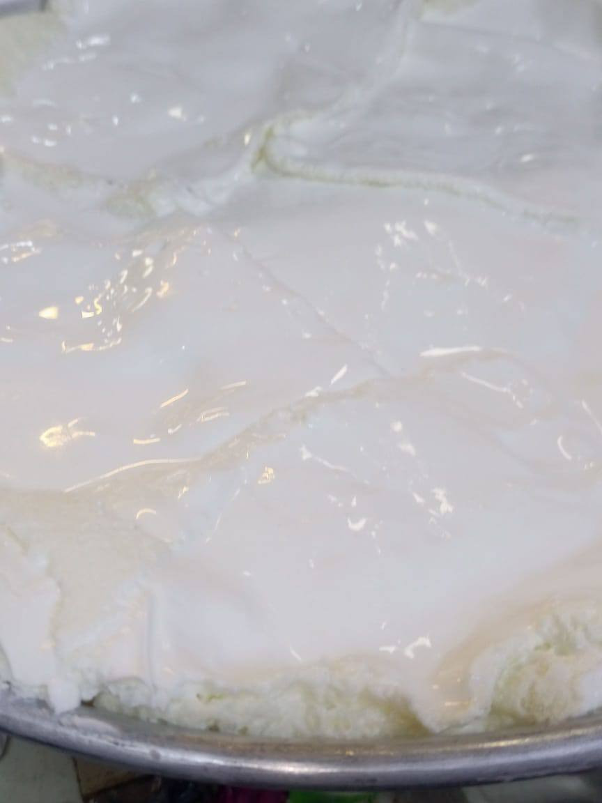 تعلن البان وداطلي محمد العبيدي(ابوريا) عن توفر كيمر عرب درجة اولى  الربع مالته ب4 الاف دينار فقط
وتوفر داطلي حار وطيب ومكسب الكيلوب4  

العنوان مدخل بهرز الشمالي بيت الشيخ ابوزينه

طريق تقاطع بهرز ام الاعظام.مع توفر جبن مالح وجبن عرب حلو..***********
