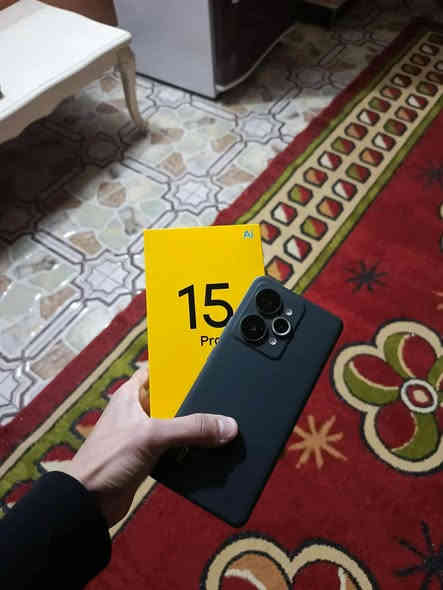 سلام عليكم شباب جهاز  ريلمي 15برو جهاز ماخذه من شركت الاسناد قبل 6ايام  الجهاز كامل ملحقاته ذاكره 512  شاحنه 80W سعره 550 وبي مجال للطيبين الاستفسار الاتصال على *********** مكاني وسط الكوت
