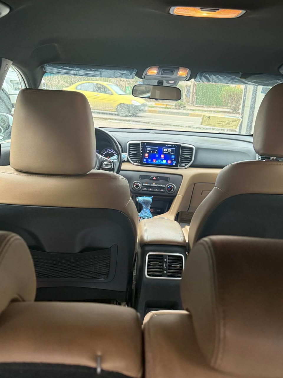 كيا سبورتج موديل 2019 خليجيه بدون صبغ ماشيه 46الف مواصفات عاديه شاشه حساس مري شفط قطعتين تبريد عنواني بغداد الجكوك السعر 184$ *********** بغداد, العراق
