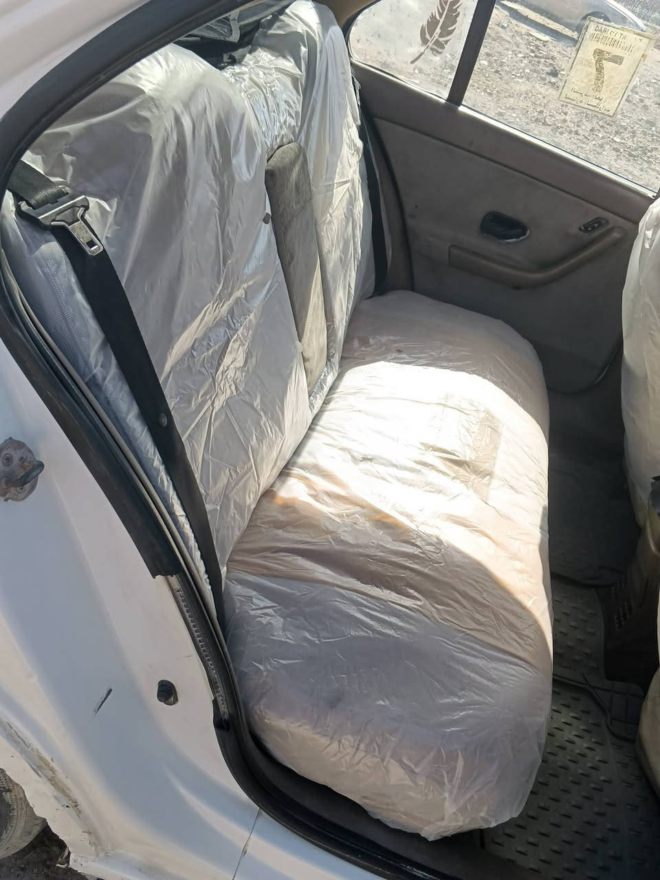 السلام عليكم
سمند ناطق 2011
كير محرك فرنسي كفاله
رقم بابل تحويل مباشر مكانهه كربلاء 
الباب الورة السايق مبدل وجاملغ الخلفي راجع
كشر نضيف غرفه جديده
السعر 28 وبيهه مجال بسيط
***********
