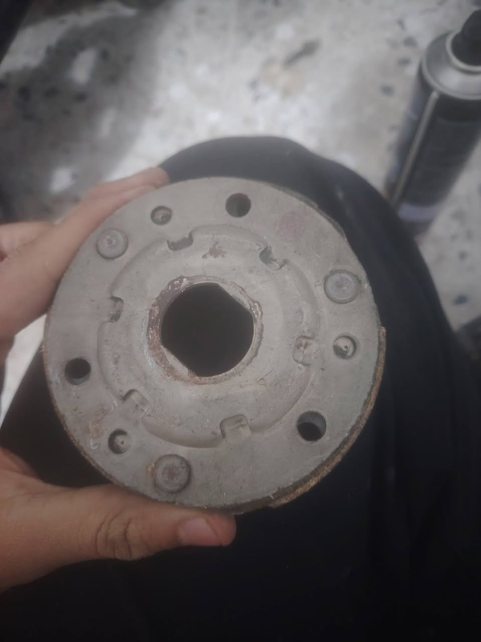 غراض تفصيخ ماكس عدله

كلمن وسعره  لشراي يتفضل خاص 
صالنصه MTRT قطره لحيم مابيه ومرتبه 
قبق هندر مع الهندر وغراضه 
سبايدر
بنز بريك خلفي
راجز سلف 
أشيار 
كابريتر اصلي 
لد اصلي 
باتريات كلمن وسعره
شيال بلادي
كلج امامي هوه ولخرز بس صفاكه ثانيه مابي
سبرنك  كلج اصلي بلادي 
مكاني كوت-داموك حقوقين- تريد شي تفضل خاص اسعارهن


**إذا كنت صاحب هذا الإعلان وتريد حذفه لأي سبب، رجاءا أرسل رسالة إلى الدعم الفني**