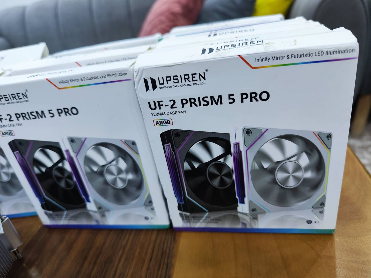 السلام عليكم اغراض حاسبه للبيع مكان الشعب ***********
