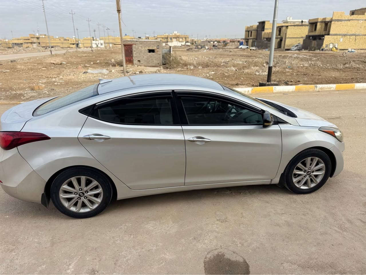 النترا موديل 16 وراد أمريكي حادث جملق وبنيد بدون ضرر داخلي رقم ذي قار بسمي مكينه 2000 دوش مامفتوحه مكاني ناصريه سعر 115 رقمي *********** ناصرية, ذي قار
