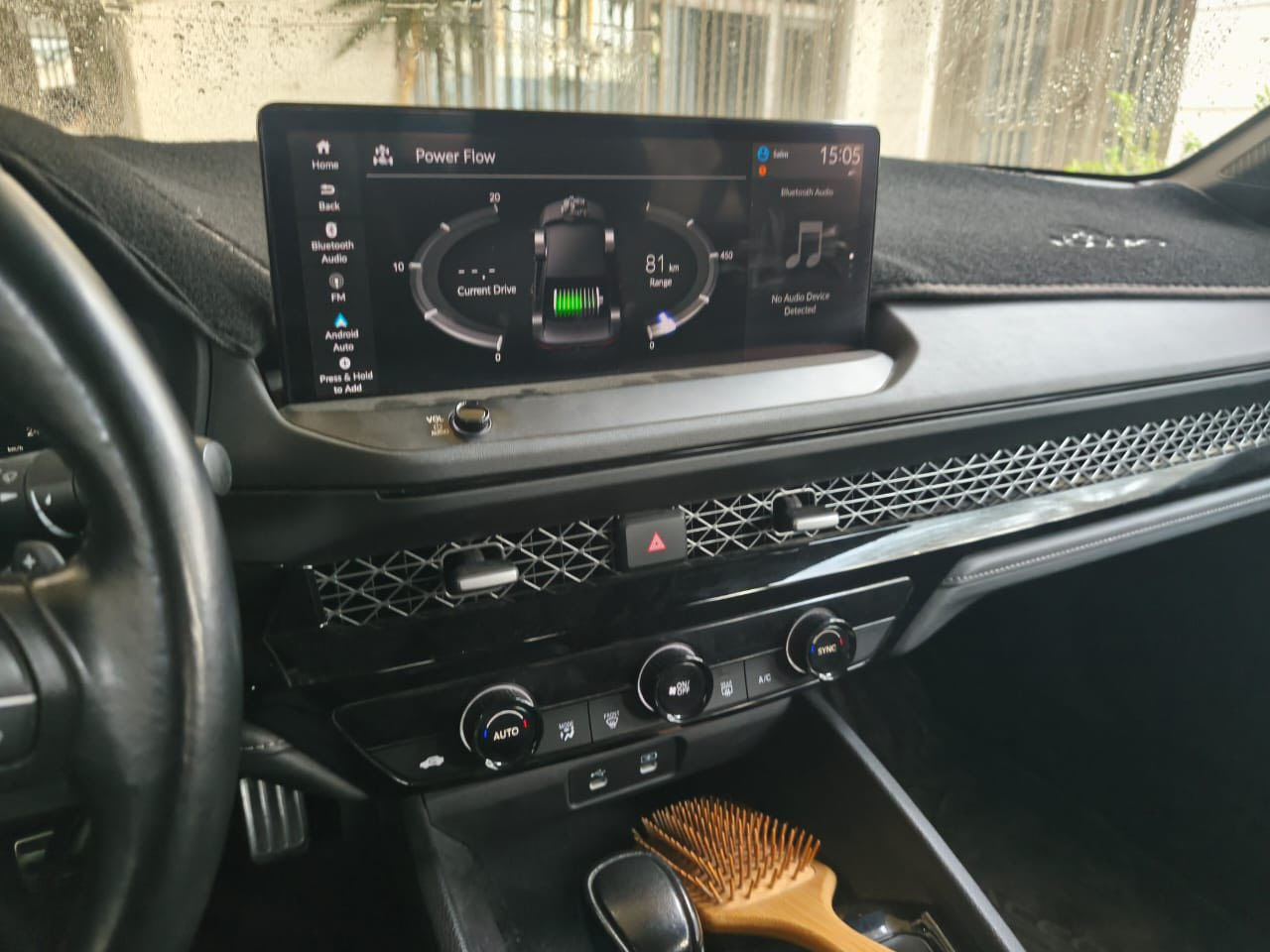 حياكم الله 👈للبيع هوندا اكورد هايبرد موديل 2023

فول مواصفات:- مكينه 2000 هايبرد بصمه/بصمه ابواب/فتحه سقف / رادارات اماميه وخلفيه وجانبيه /كراسي كهرباء /تشغيل عن بعد /شاشه كبيره/كامره دواره/فول تحكم ستيرن/تحديد مسار/اوتو هولد/سايد بريك بصمه/كار بلي

وبعد هوايه مواصفات

( ماشية 30 الف ميل   )   

وارد امريكي حادثها قبغ جنطه موضح بالصور بجم كبس  بدون ايرباك  تبديل قبغ فقط الجاملغ الخلفي الأيسر راجع بارد والأيمن مرشوش  

صور الحادث ورقم الشاصي موجوده بلمنشور

السعر 190 ورقه وبي مجال 

مكان السياره المنصور  او الكاظمية  

***********
