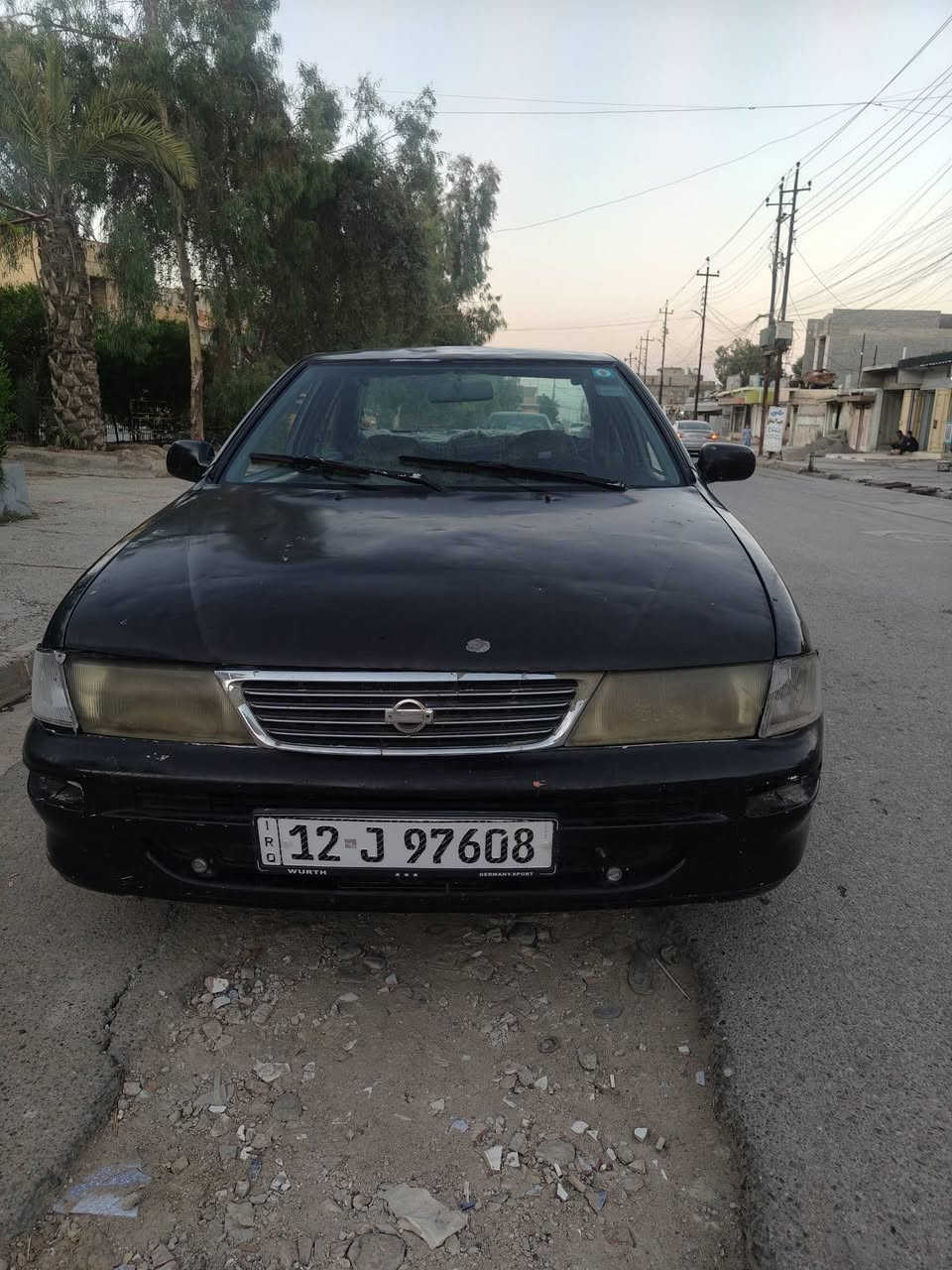نيسان للبيع صني موديل 94سنويه جديده بسمي اني الشرعي محرك 16كير توماتيك مكان السيارة موصل
***********
