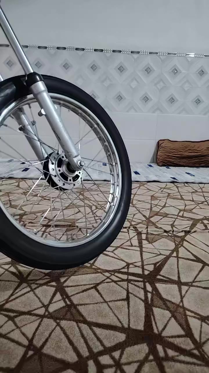 سلام عليكم دراجه كير تعمير25دراجه كلك  نضيفه   مٰــا متعوبه ابد عنوانه نجف دراجه ڪݪ نقص مابيهاء سعر 450 وبيهاء مجال***********
