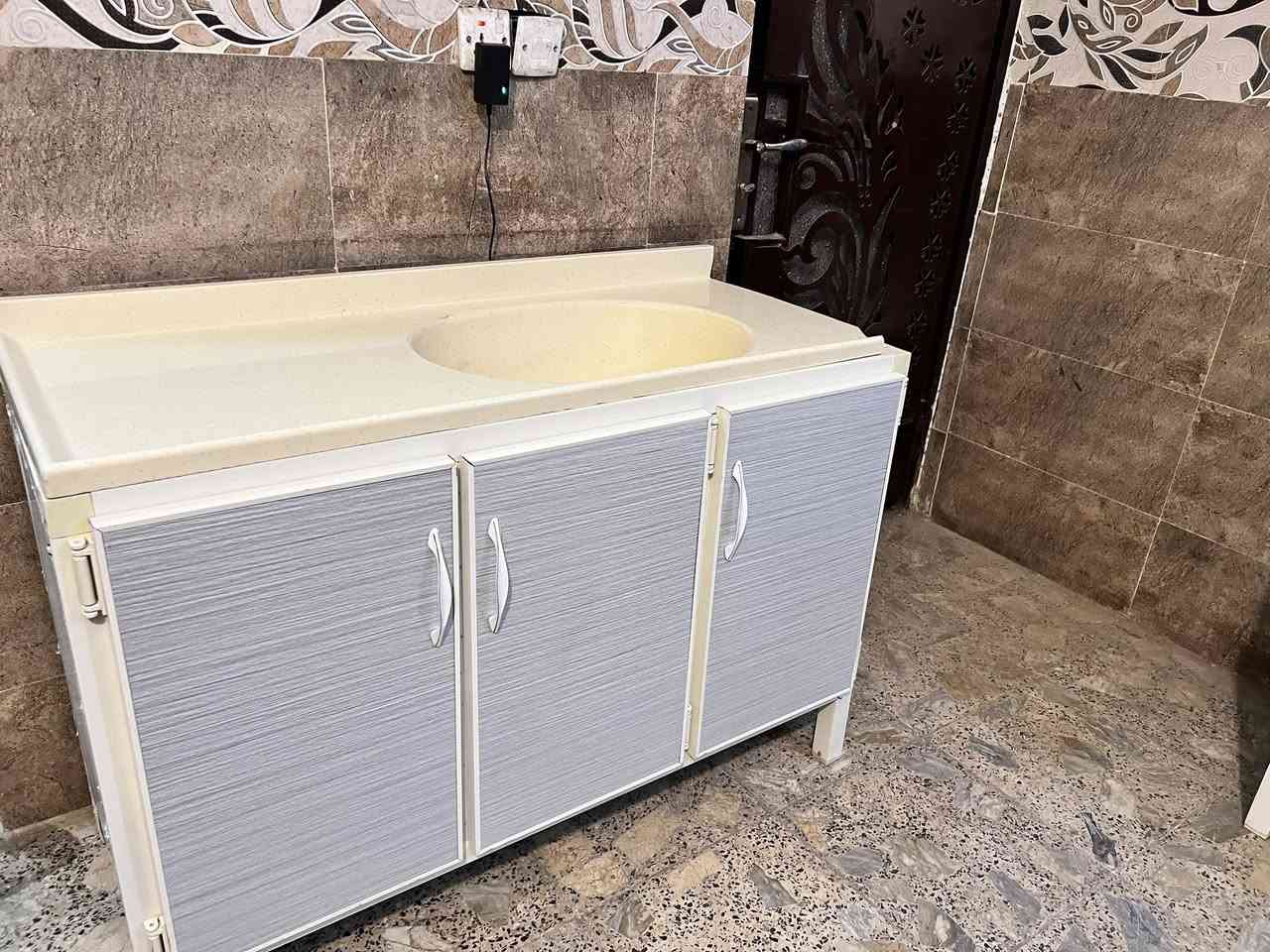 كاونتر نظيف جدا 
سعر مناسب 
ثلاث قطع 
المكان مدينة الصدر


**إذا كنت صاحب هذا الإعلان وتريد حذفه لأي سبب، رجاءا أرسل رسالة إلى الدعم الفني**