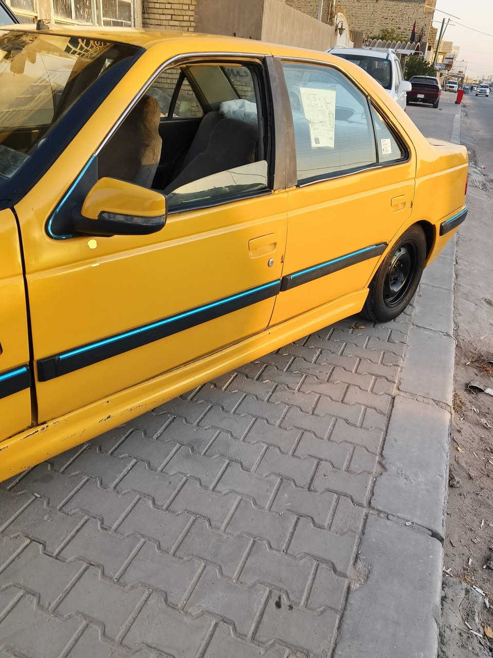 سلام عليكم بيجو بارص رقم نجف مديل ١٣ سياره بيه جاملغ صوب سايق الاخير تبريد منضومه موجود والفان يشتغل بس الكمبريسر ماعرف شبيه سياره حلو حداديه ومكينه وكير خير من الله السعر ٢٩  المكان النجف مشخاب تصل غير متواجد عله فيس ***********
